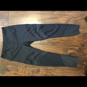Yogalicious mesh workout pants